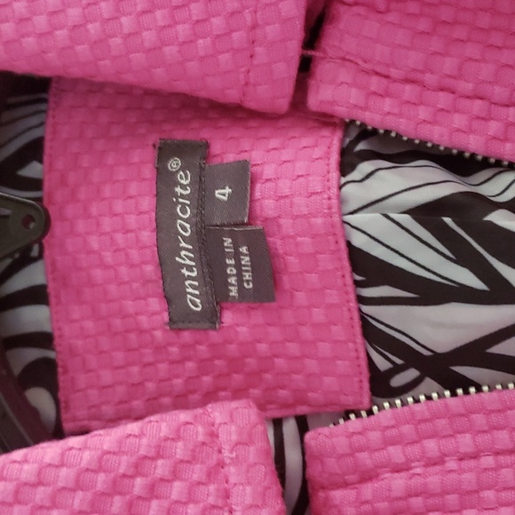 Pink jacket - Picture 3 of 3